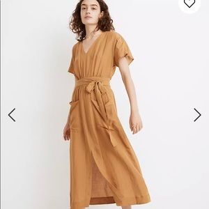 Linen-Blend Dolman-Sleeve Tie-Waist Midi Dress. New, never worn!